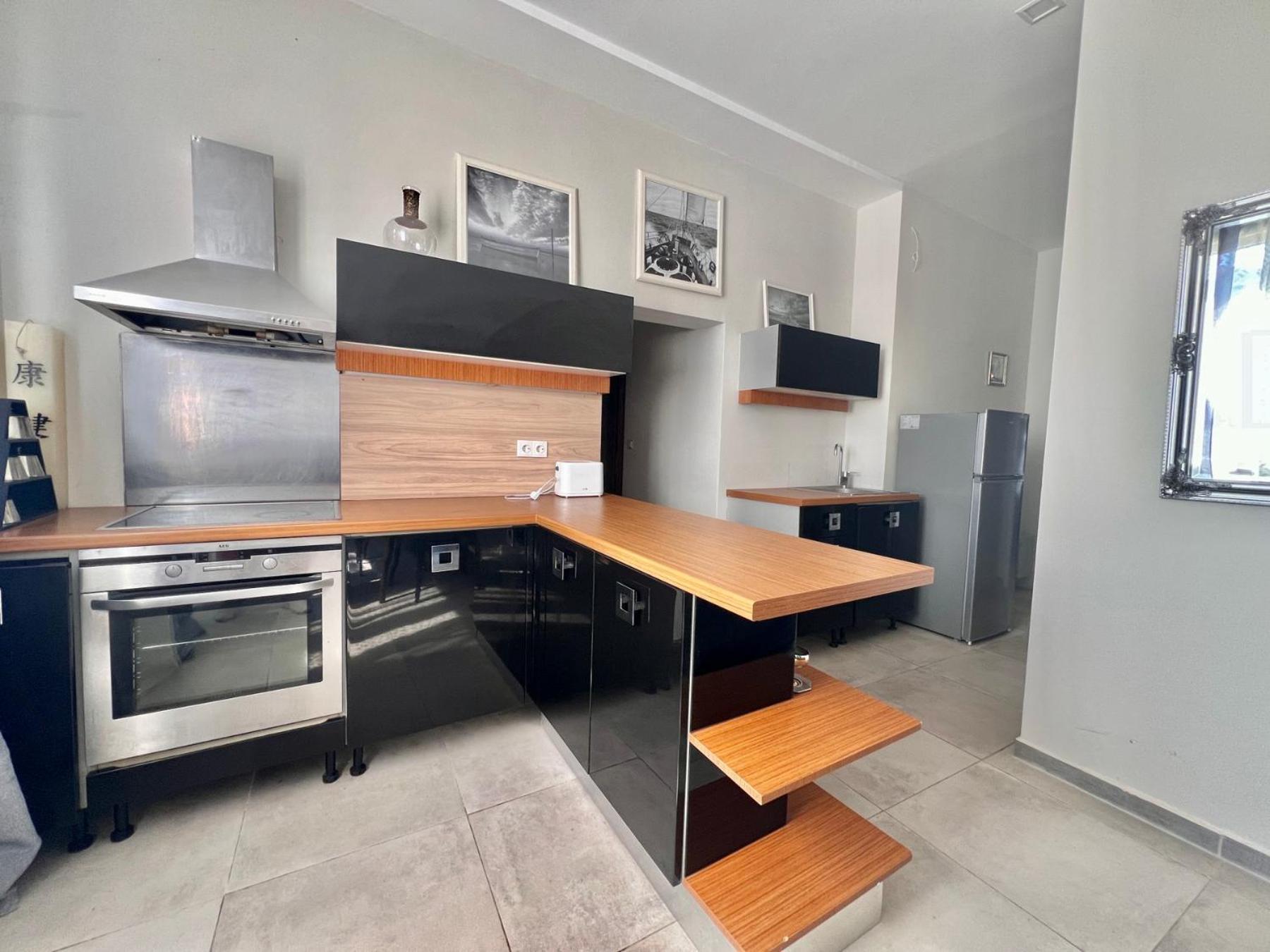 Kiara Apartments Saints Constantine and Helena Bagian luar foto