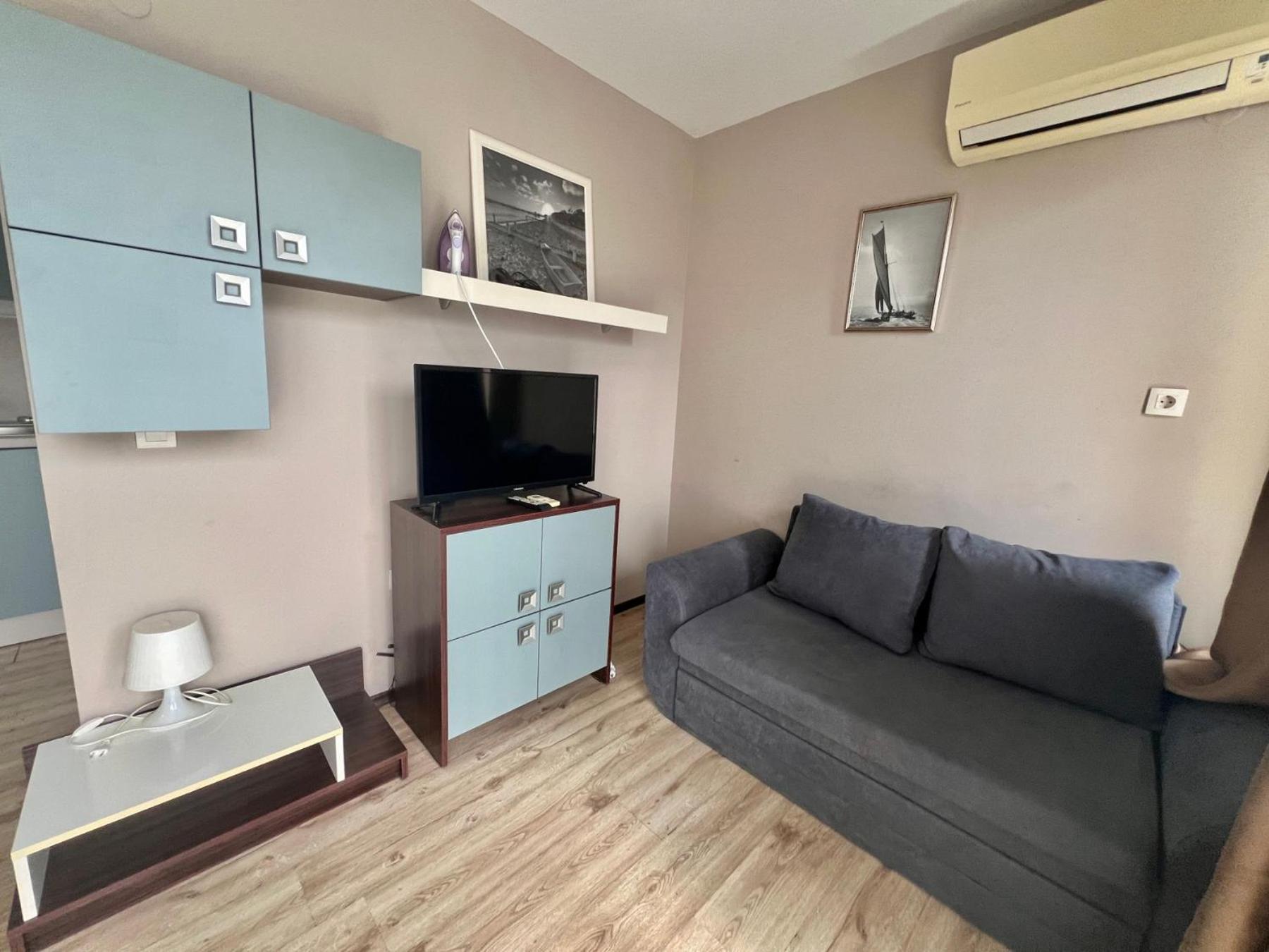 Kiara Apartments Saints Constantine and Helena Bagian luar foto