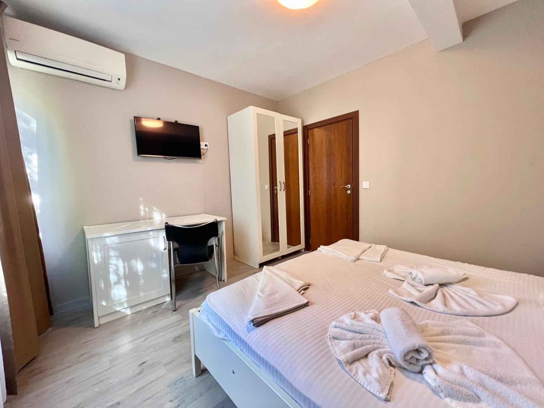 Kiara Apartments Saints Constantine and Helena Bagian luar foto